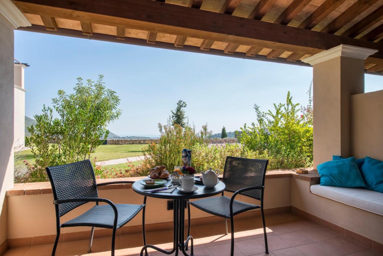 Collina Degli Ulivi 3*